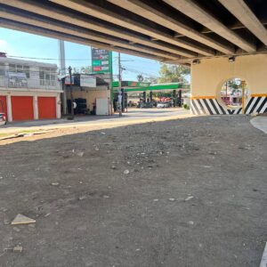 RENTA DE LOCALES, GUSTAVO BAZ, BAJO PUENTE, EN NAUCALPAN, EDO MEX